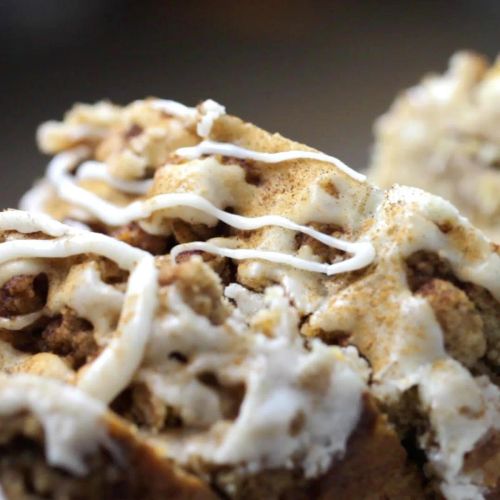 Apple Crumble Bread