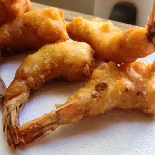 Tasty Shrimp Tempura and Sake Dipping Sauce