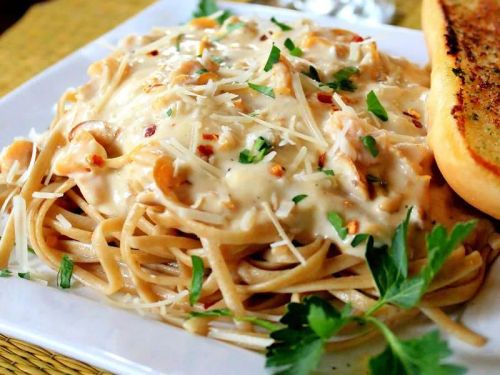 Creamy Linguine with Clam Sauce