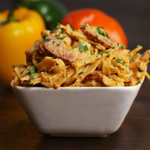 One-Pot Cajun Fettuccine Alfredo Pasta