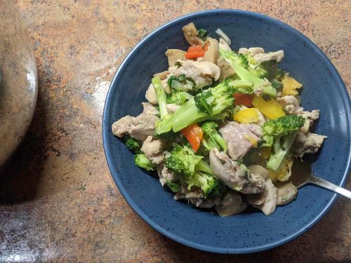 Spaghetti Squash with Chicken and Veggies