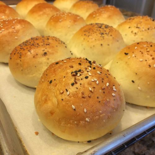 Easy Bread Machine Dinner Rolls