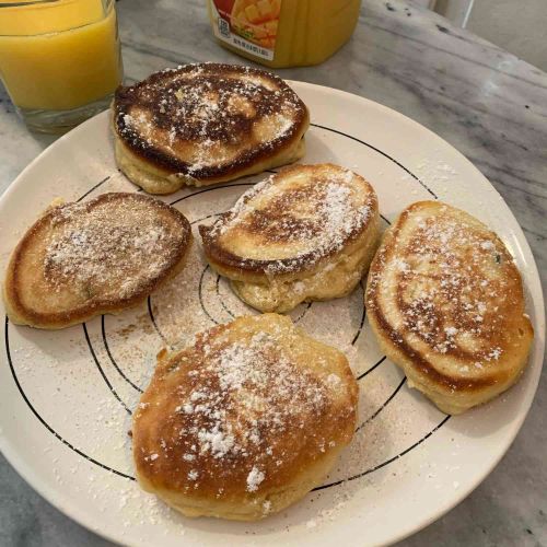 Oladi (Russian Kefir Pancakes)