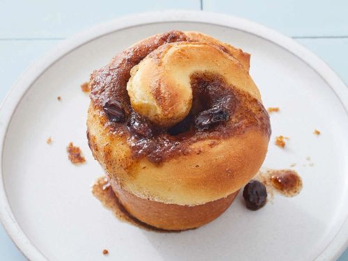 Ninety-Minute Cinnamon Rolls