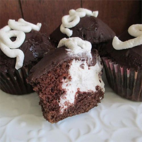 Cream Filled Chocolate Cupcakes