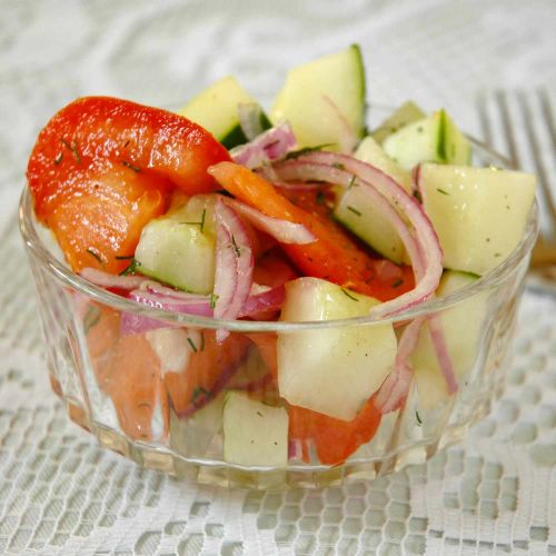 Crispy Cucumbers and Tomatoes in Dill Dressing