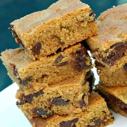 Peanut Butter Chocolate Chunk Bars