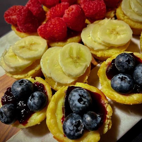 Bite-Sized Fruit Tarts