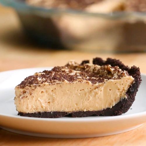 Chocolate Cookie Crust Peanut Butter Pie