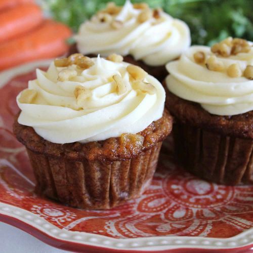 Carrot Cupcakes with White Chocolate Cream Cheese Icing