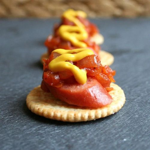 RITZ Push-Cart Hot Dog Bites