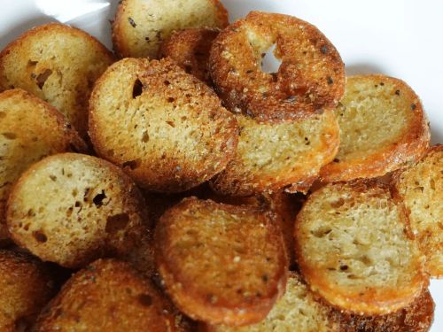 TikTok Air Fryer Bagel Chips