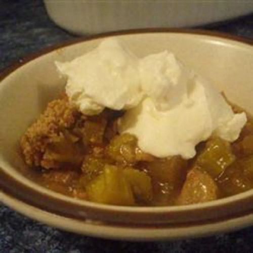 Ginger-Spiced Rhubarb Crisp