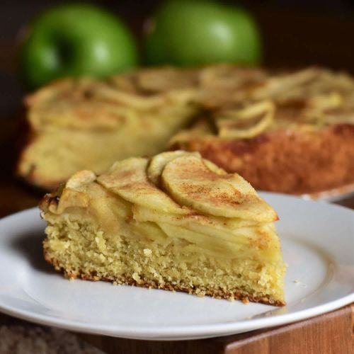 Cardamom Apple Cake