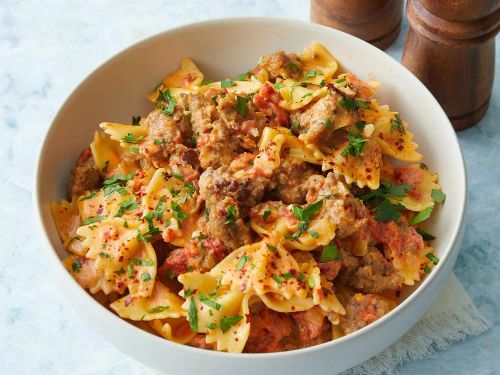 Bow Ties with Sausage, Tomatoes, and Cream