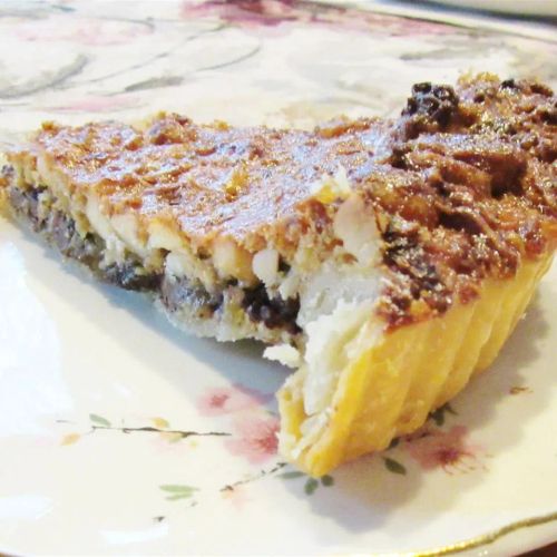 Hawaiian Chocolate Macadamia Nut Tart