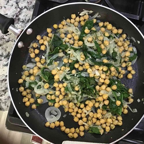 Spinach with Chickpeas and Fresh Dill