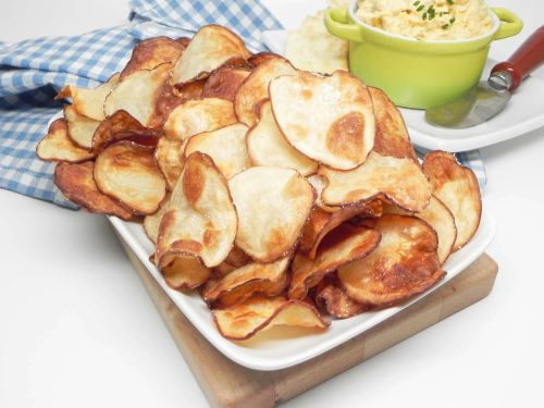 Air Fryer Salt and Vinegar Potato Chips