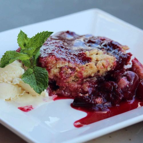 Don't Go Heatin' the House Gluten-Free Fresh Cherry Crumble