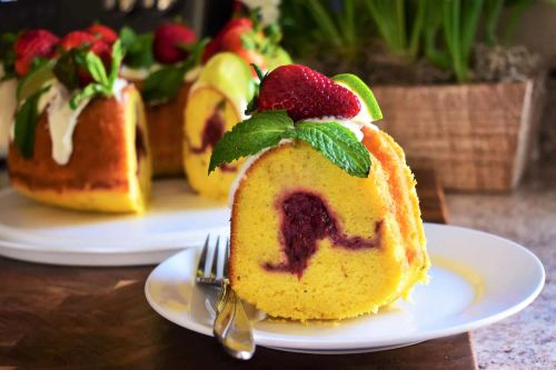 Lime-Mint Pound Cake with Strawberry Filling