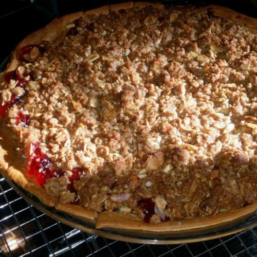 Holiday Cherry Pie