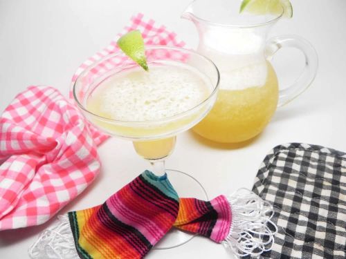 Quick and Easy Mango Margaritas