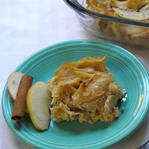 Traditional Apple Noodle Kugel