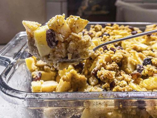 Apple-Raisin Turkey Stuffing