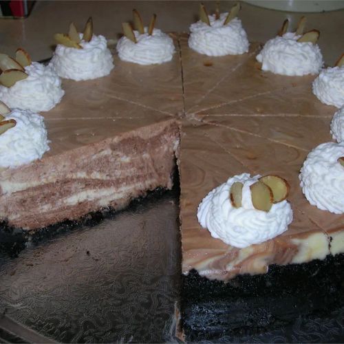 Chocolate Almond Marble Cheesecake