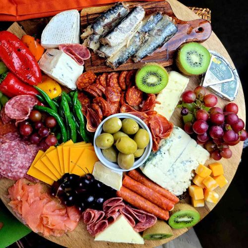 Easy Charcuterie Board