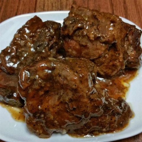 Spicy Pressure Cooker Short Ribs