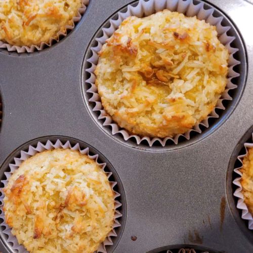 Portuguese Coconut Cakes (Bolos de Coco)