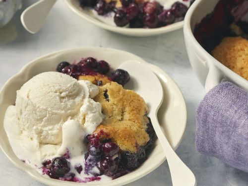 Best Ever Blueberry Cobbler