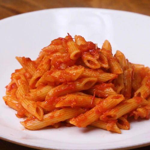 Penne With Tomato Sauce