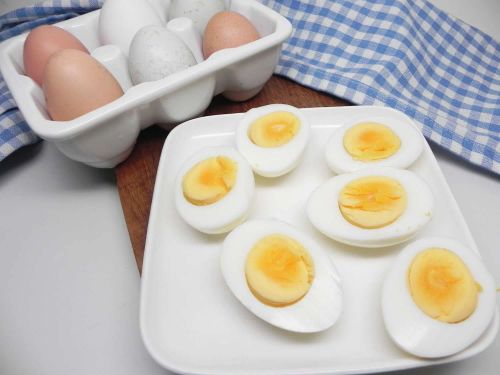 Easy Hard-Boiled Eggs