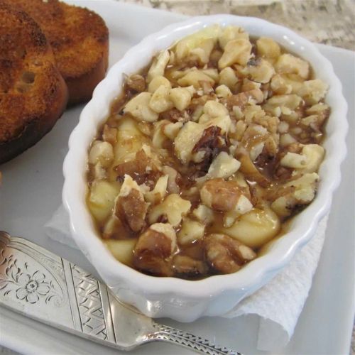 Baked Brie with Quebec Maple Syrup