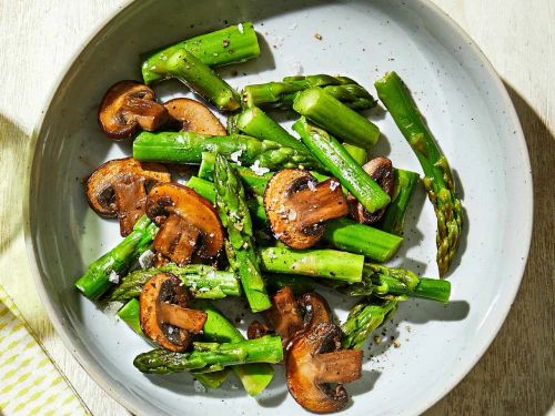 Sautéed Asparagus and Mushrooms