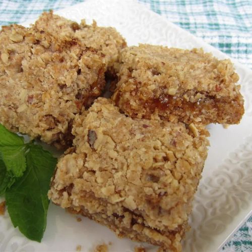 Nutty Oatmeal Apricot Squares