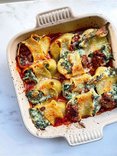 Lasagna-Stuffed Shells