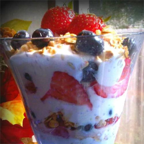 Greek Yogurt Breakfast Parfait