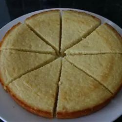 Plain Eggless Cake