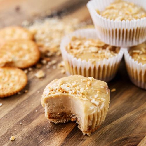 Mini Peanut Butter Cheesecakes