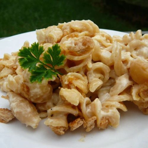 Easy Pleasy Mac N Cheesy - US Navy Style