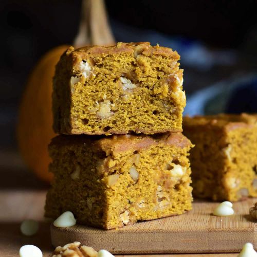 White Chocolate and Walnut Pumpkin Bars