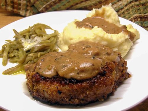 Grandma's Pork Chops in Mushroom Gravy