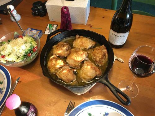 One-Skillet Crispy Chicken Thighs