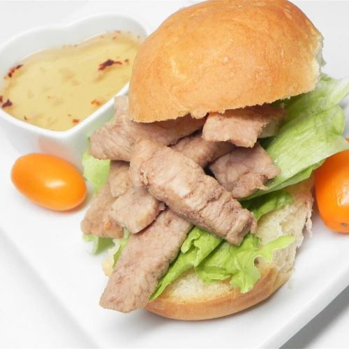 Marsala Pork Chop Sandwich with Hot and Sweet Dipping Sauce