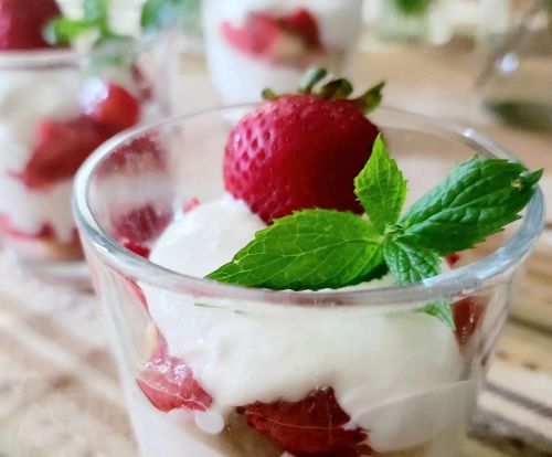 Super Strawberry Trifle