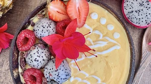 Pina Colada Smoothie Bowl