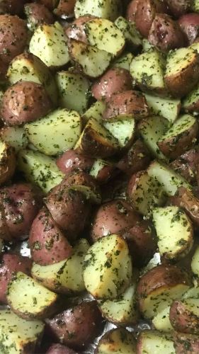 Garlic and Parsley Seasoned Potatoes